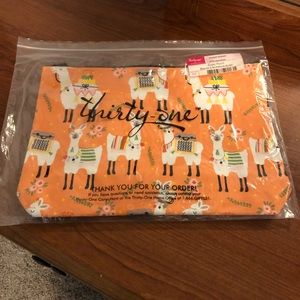 Llama Zipper Pouch/Thirty one
